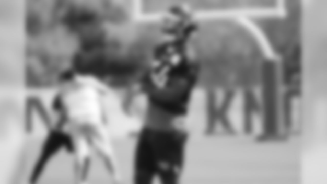 titans-practice-18091348314