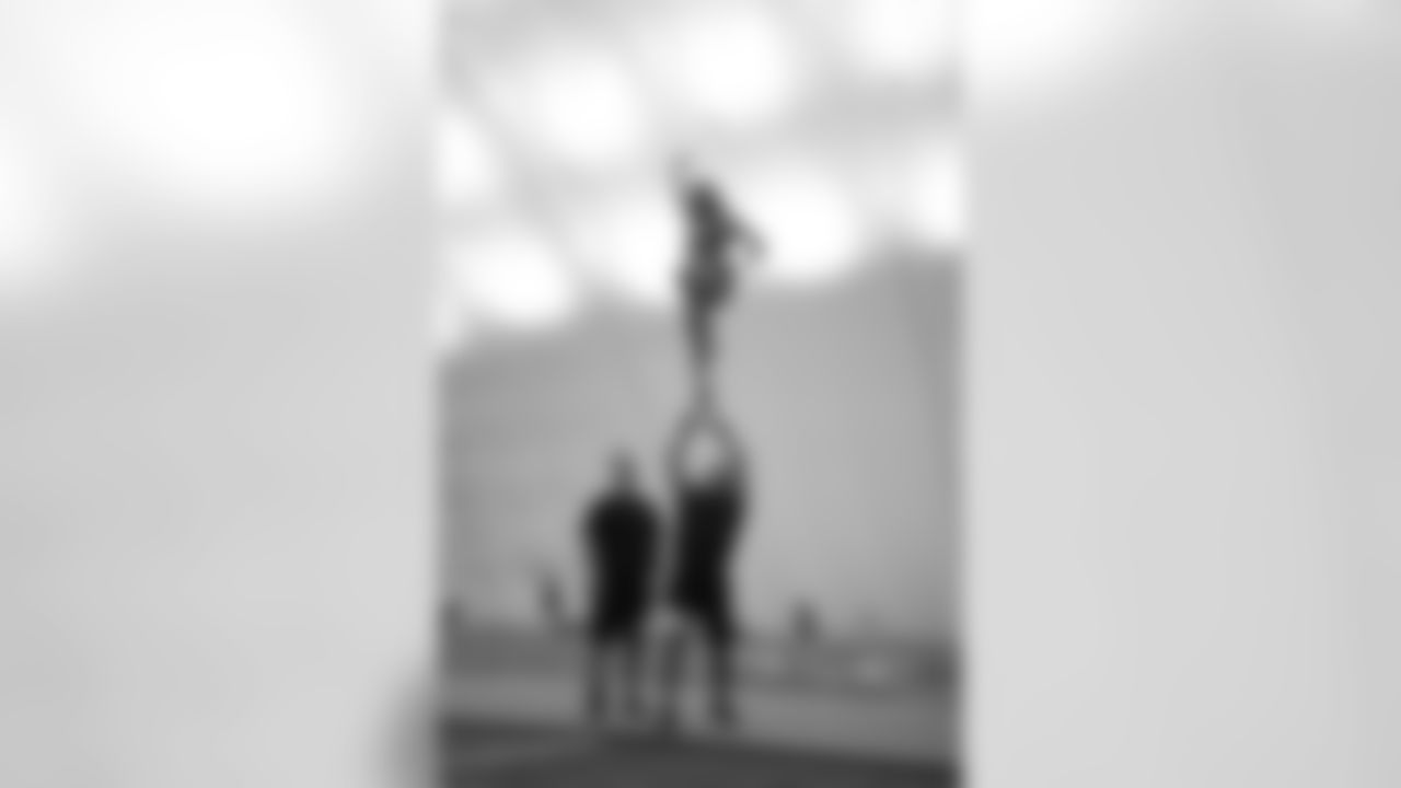 190519-stunt-team74285