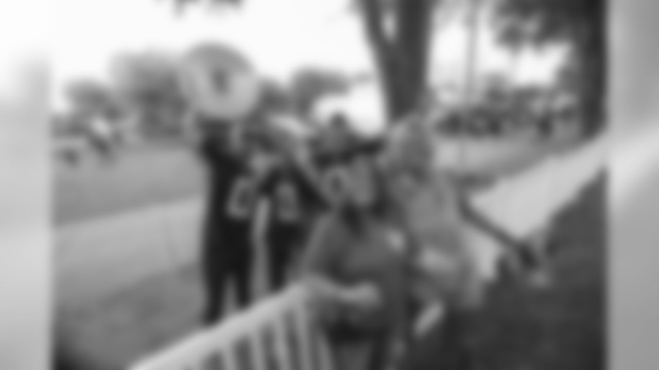 NASHVILLE, TN - AUGUST 25, 2019 - Tennessee Titans Drumline posing with Fans tailgating at TitanTown before the preseason home game between the Pittsburgh Steelers and the Tennessee Titans at Nissan Stadium in Nashville, TN. Photo By Kayla Schoen/Tennessee Titans