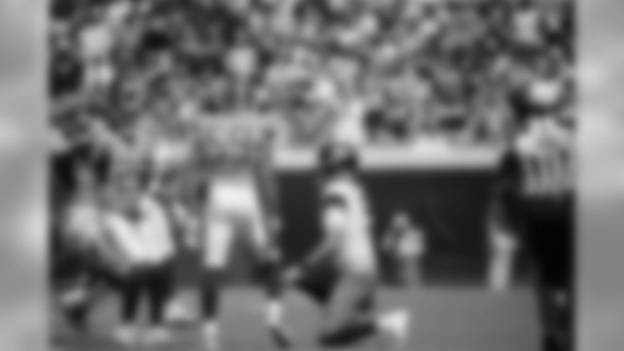 titans-jaguars-action150106