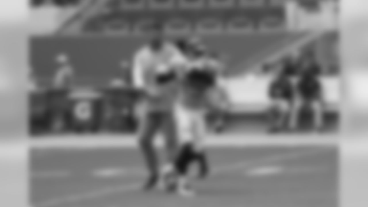 best2018dolphins-pregame247471
