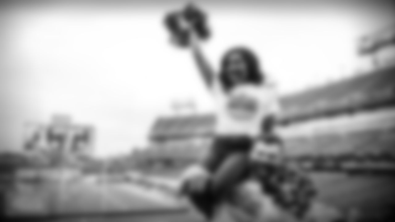 The Houston Texans versus the Tennessee Titans at Nissan Stadium on OCTOBER 18, 2020 in Nashville, TN. Photo By Sam Carbine/Tennessee Titans