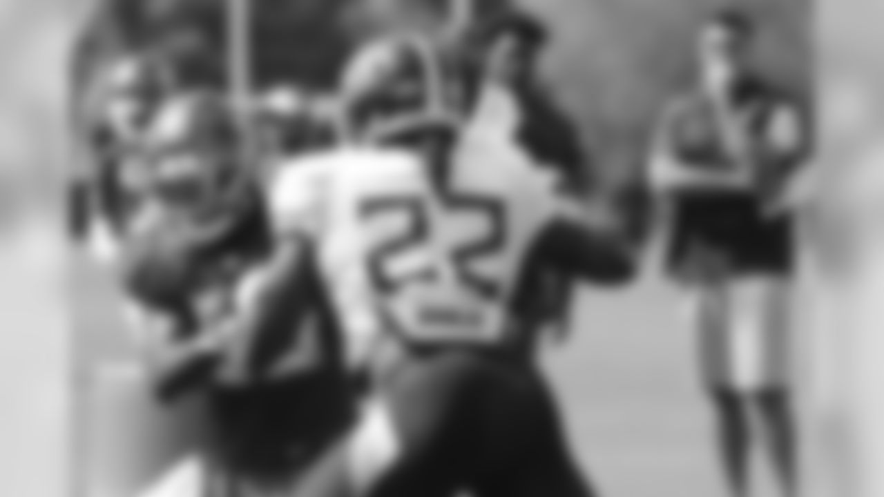 titans-bucs-practice-180815b43834