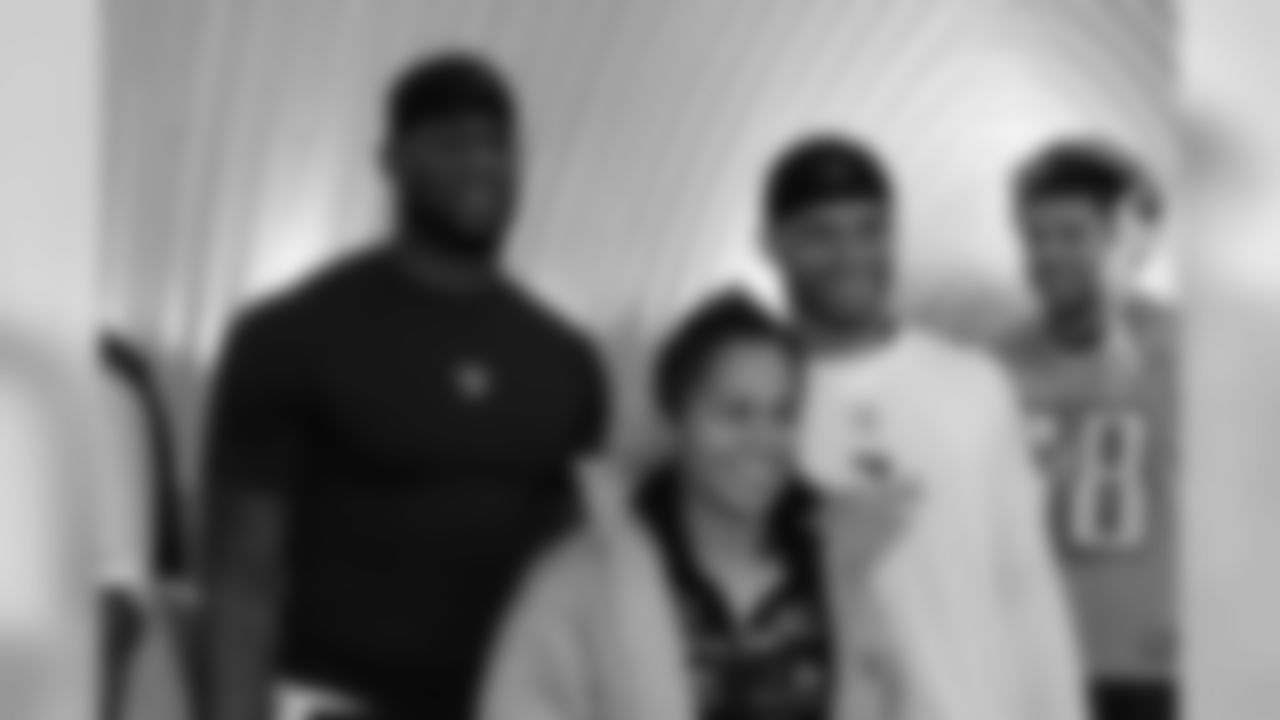 The Titans held a special Christmas Party for children from the Tennessee Department of Children�s Services, who are in the guardianship of the state. It marked the ninth consecutive year the Titans hosted the event for DCS children and provided them with an unforgettable afternoon and long lasting memories.