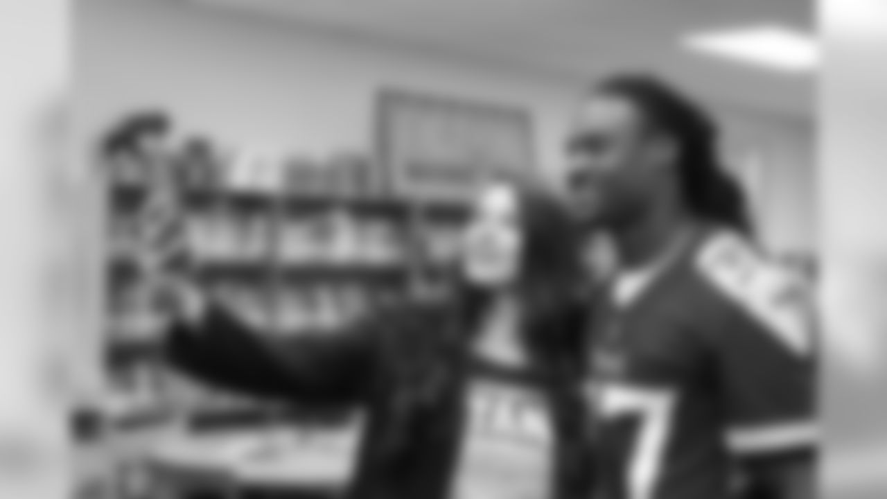 190225-reading-kids69936