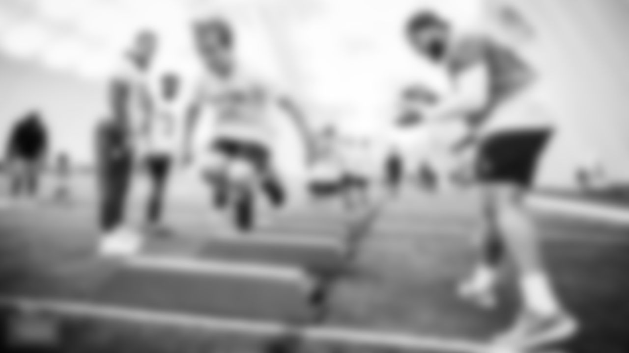 NASHVILLE, TN - May 20, 2023 - The Tim Shaw football camp was hosted by the Tennessee Titans at the ASTSP Indoor field. Photo By Joe Howell/Tennessee Titans