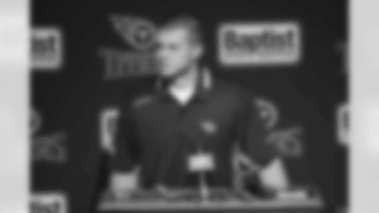QB Jake Locker