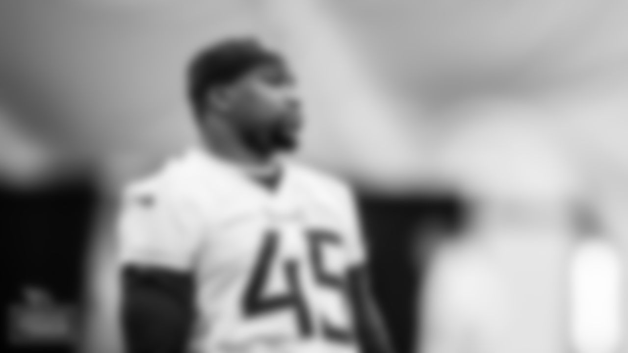 NASHVILLE, TN - JANUARY 06, 2022 - Fullback/running back Khari Blasingame #45 of the Tennessee Titans during practice at Saint Thomas Sports Park in Nashville, TN. Photo By Donald Page/Tennessee Titans