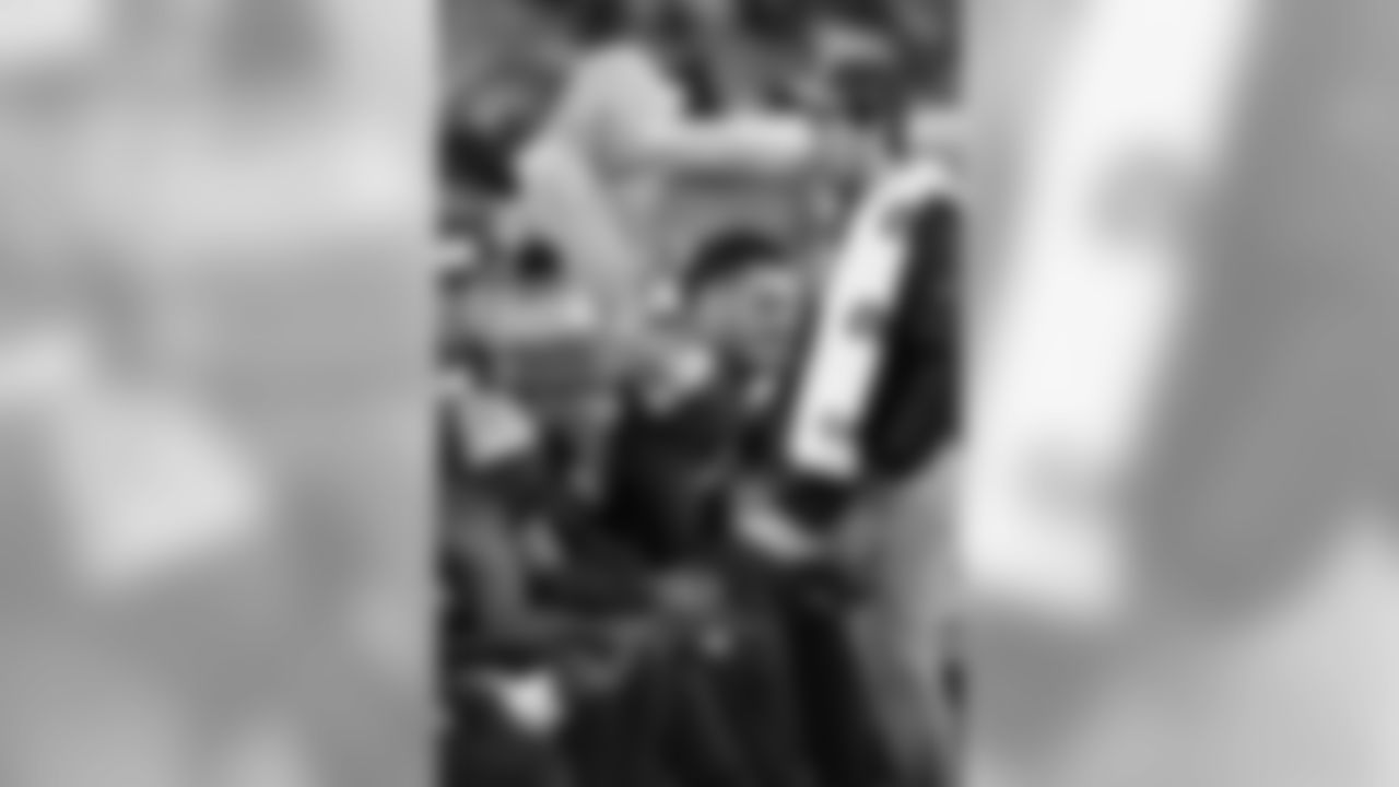 jags2018action364033seqn}