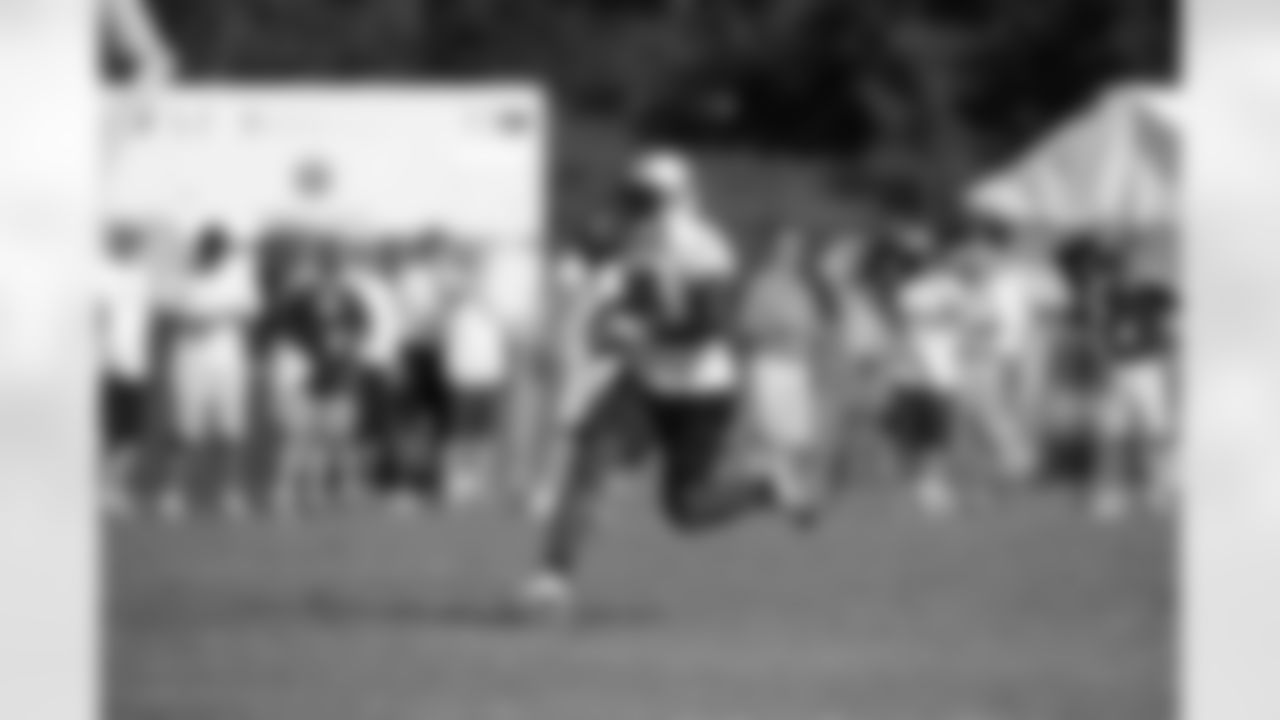 The Tennessee Titans take part in their final training camp practice on Thursday, Aug. 26, 2010 at Baptist Sports Park in Nashville, Tenn.