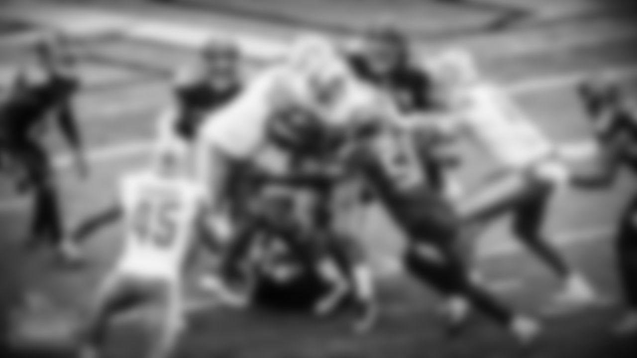 The Tennessee Titans versus the Detroit Lions at Nissan Stadium on December 20, 2020 in Nashville, TN. Photo By Sam Carbine/Tennessee Titans