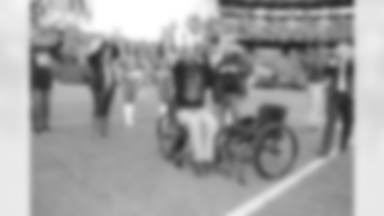 military2018titans60517
