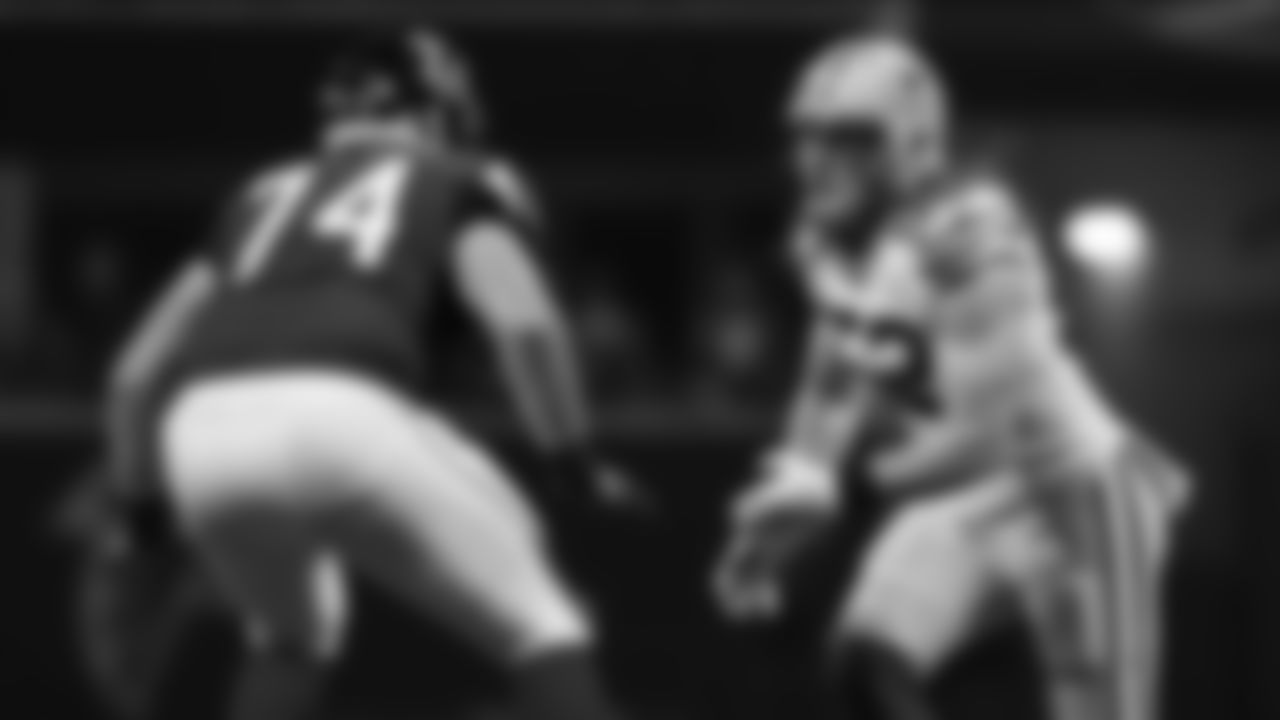 Green Bay Packers linebacker Clay Matthews (52) runs around the edge in front of Atlanta Falcons offensive tackle Ty Sambrailo (74) during an NFL football game on Sunday, Sept. 17, 2017, in Atlanta. Atlanta won 34-23. (Aaron M. Sprecher via AP)