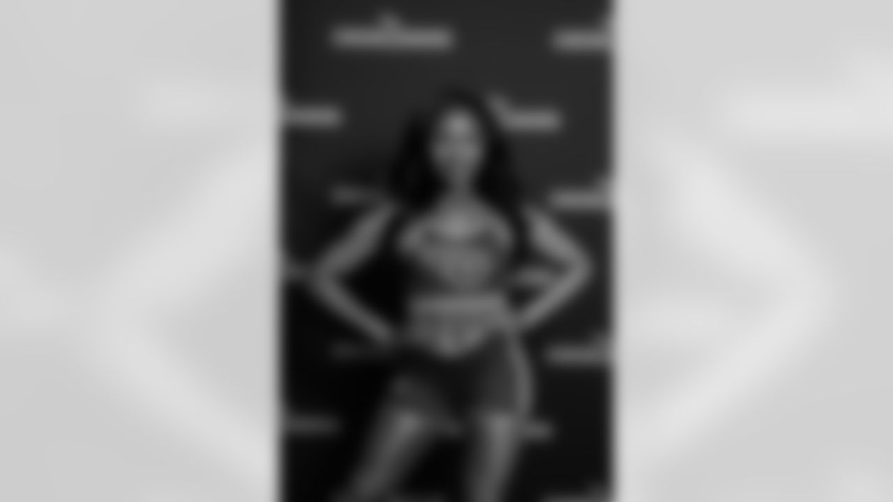 Rhimya Hassell cheerleading tryout headshot on March 27, 2023 in Nashville, TN. Photo By Kaitlyn Hungerford/Tennessee Titans