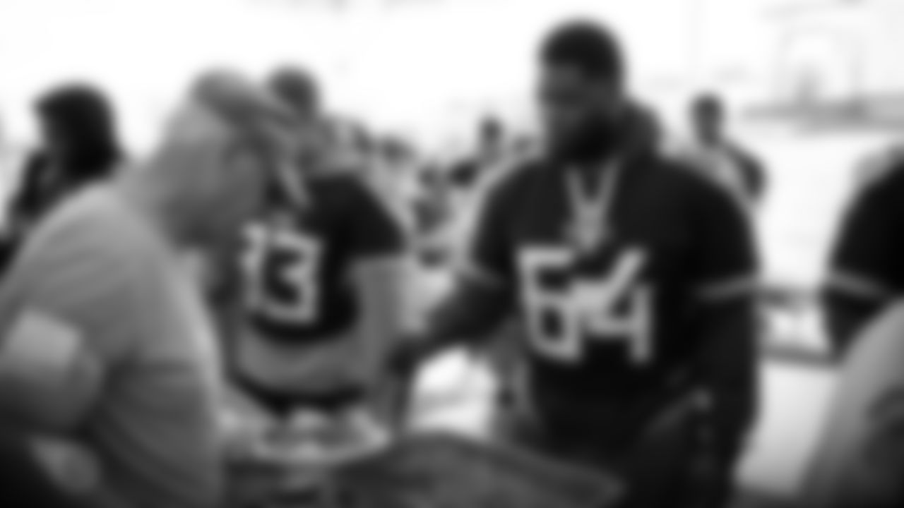 NASHVILLE, TN - OCTOBER 08, 2019 - Offensive lineman Nate Davis #64 of the Tennessee Titans serving lunch for volunteers at a Jimmy & Rosalynn Carter Work Project and Habitat for Humanity build site in Nashville, TN. Photo By Donald Page/Tennessee Titans