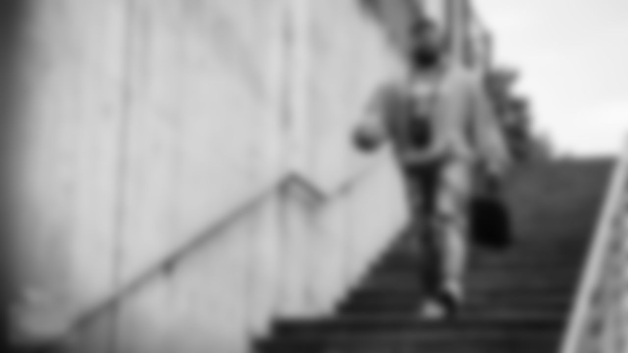 TR5_5803