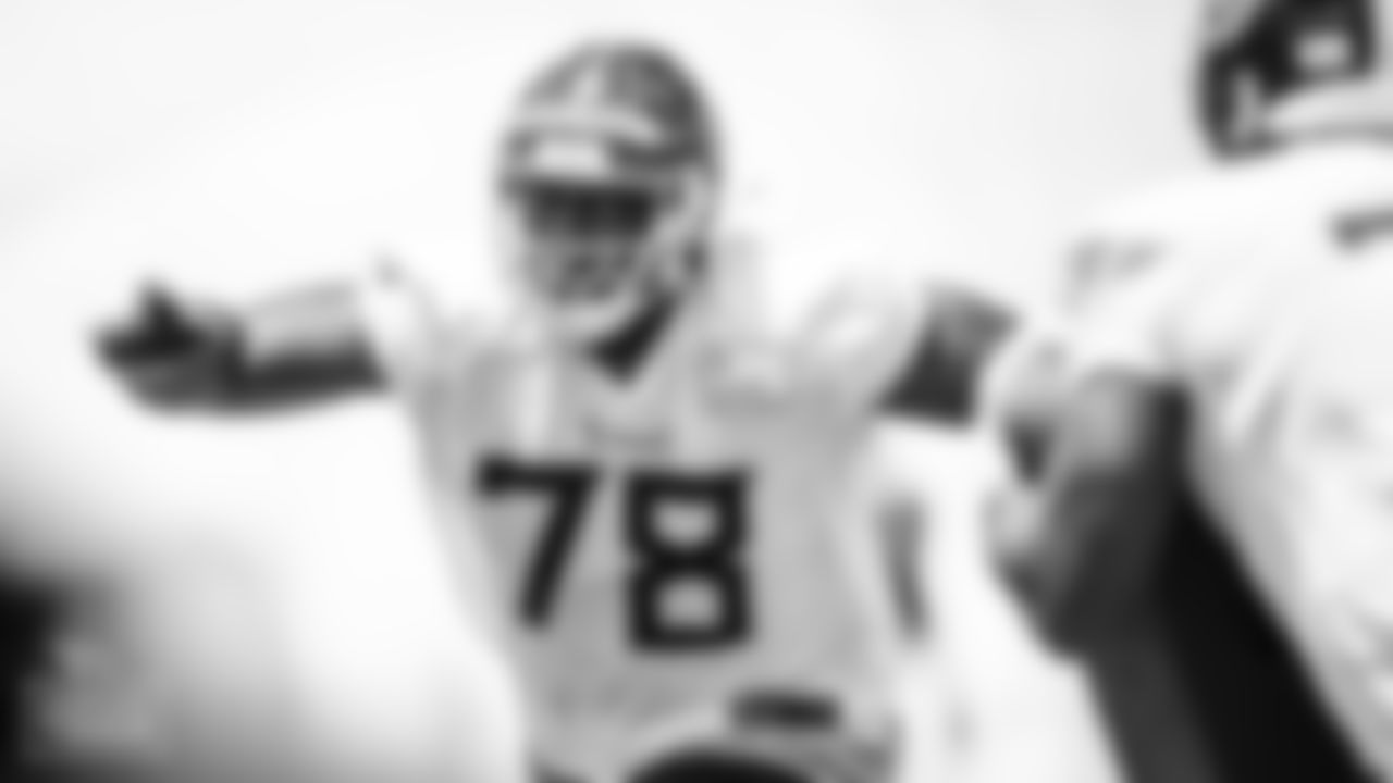 Offensive lineman Nicholas Petit-Frere #78 of the Tennessee Titans during rookie minicamp at Saint Thomas Sports Park on May 13, 2022 in Nashville, TN. Photo By Donald Page/Tennessee Titans