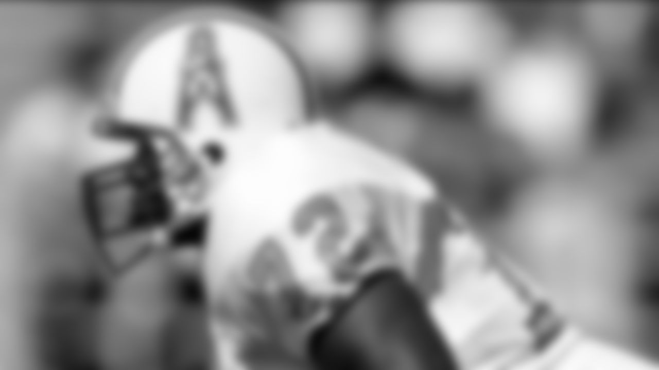 1993 | Round 1 | Pick: 13 | T Brad Hopkins - Illinois