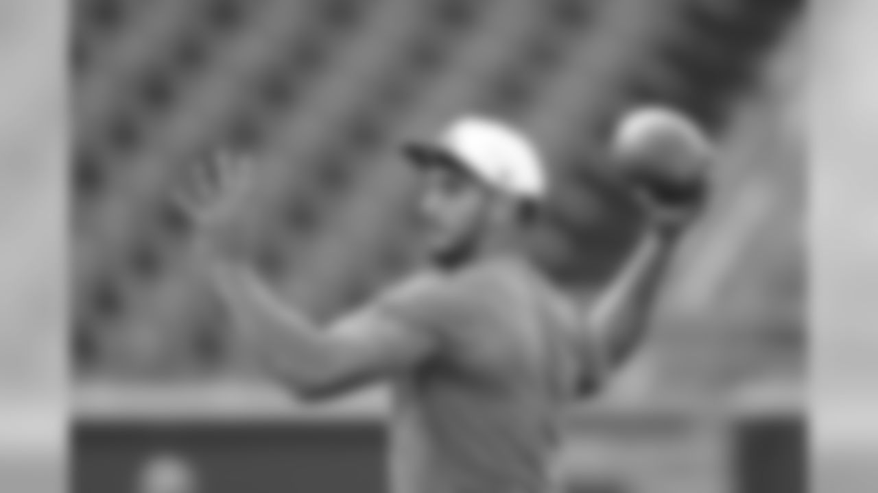 Tennessee Titans quarterback Marcus Mariota before a preseason NFL football game Thursday, Aug. 8, 2019, in Philadelphia. (AP Photo/Matt Rourke)