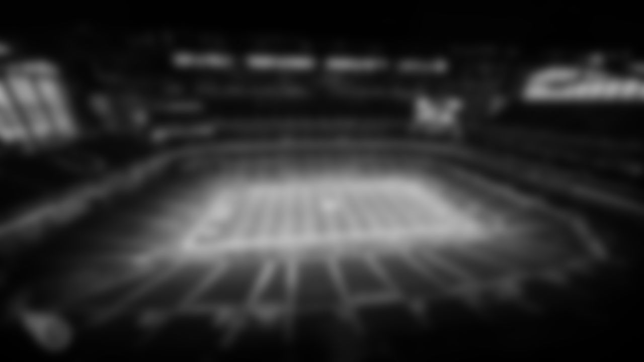 INDIANAPOLIS, IN - DECEMBER 01, 2019 - Aerial wide shot before the game between the Tennessee Titans and the Indianapolis Colts at Lucas Oil Stadium in Indianapolis, IN. Photo By Donald Page/Tennessee Titans