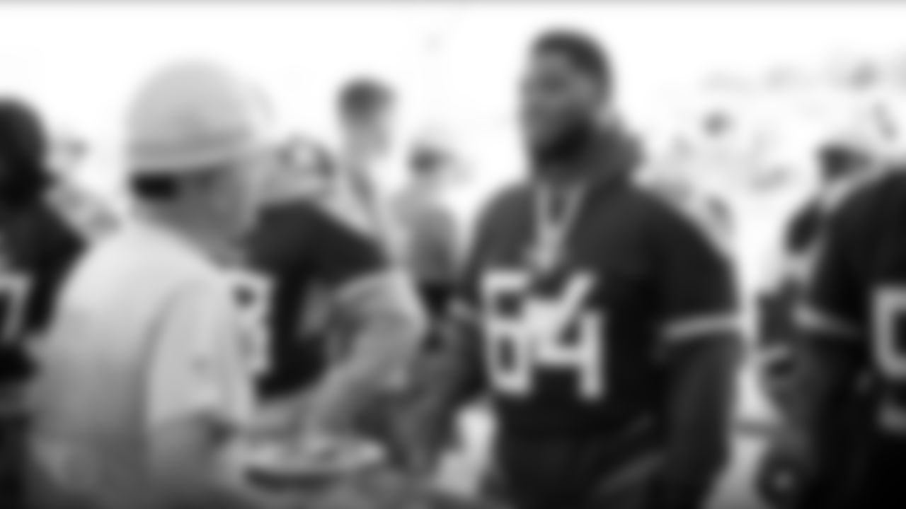 NASHVILLE, TN - OCTOBER 08, 2019 - Offensive lineman Nate Davis #64 of the Tennessee Titans serving lunch for volunteers at a Jimmy & Rosalynn Carter Work Project and Habitat for Humanity build site in Nashville, TN. Photo By Donald Page/Tennessee Titans