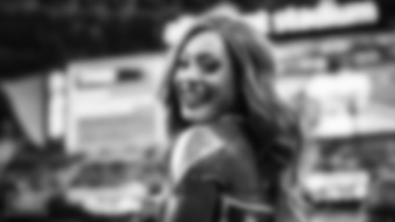 Tennessee Titans cheerleader Zephanie before the 2022 Pro Bowl February 06, 2022 at Allegiant Stadium in Las Vegas, NV. Photo By Donald Page/Tennessee Titans