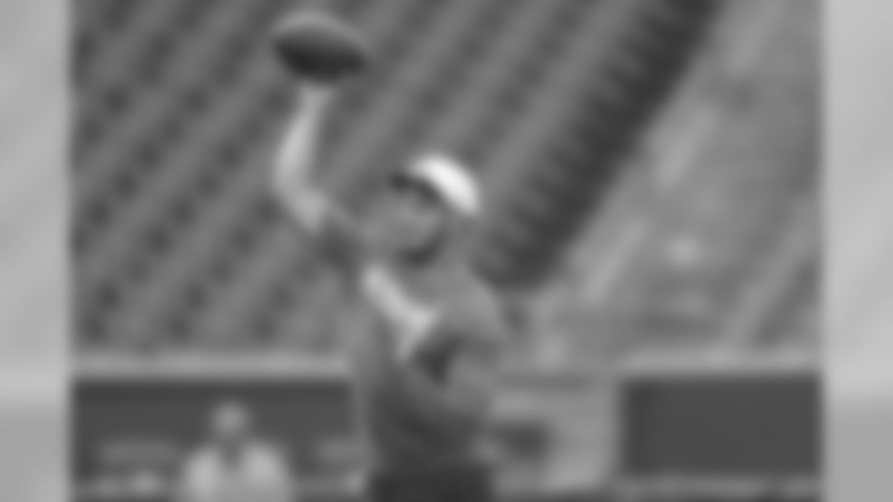 Tennessee Titans quarterback Marcus Mariota before a preseason NFL football game Thursday, Aug. 8, 2019, in Philadelphia. (AP Photo/Matt Rourke)