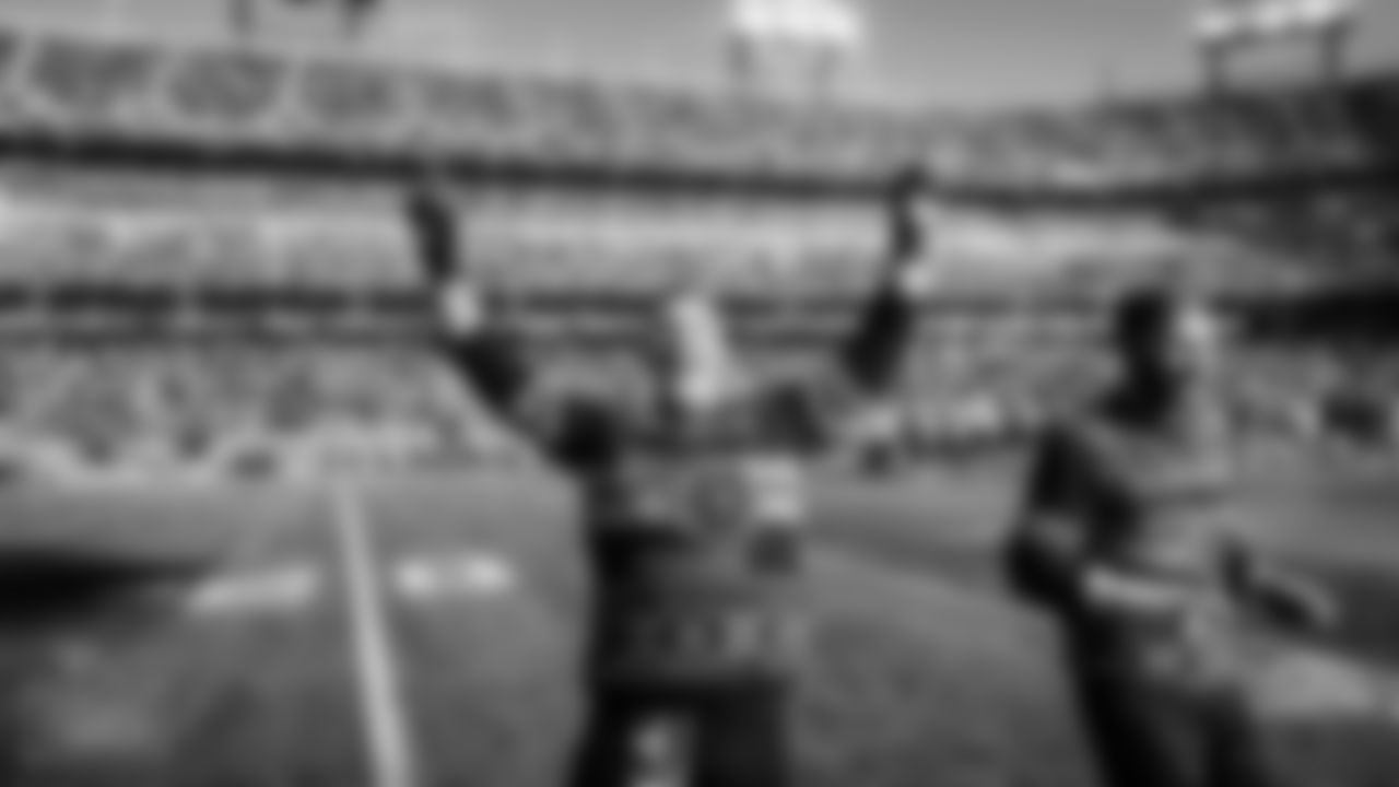 Tennessee Titans and the Houston Texans compete at Nissan Stadium on December 24, 2022 in Nashville, TN. Photo By Joe Howell/Tennessee Titans