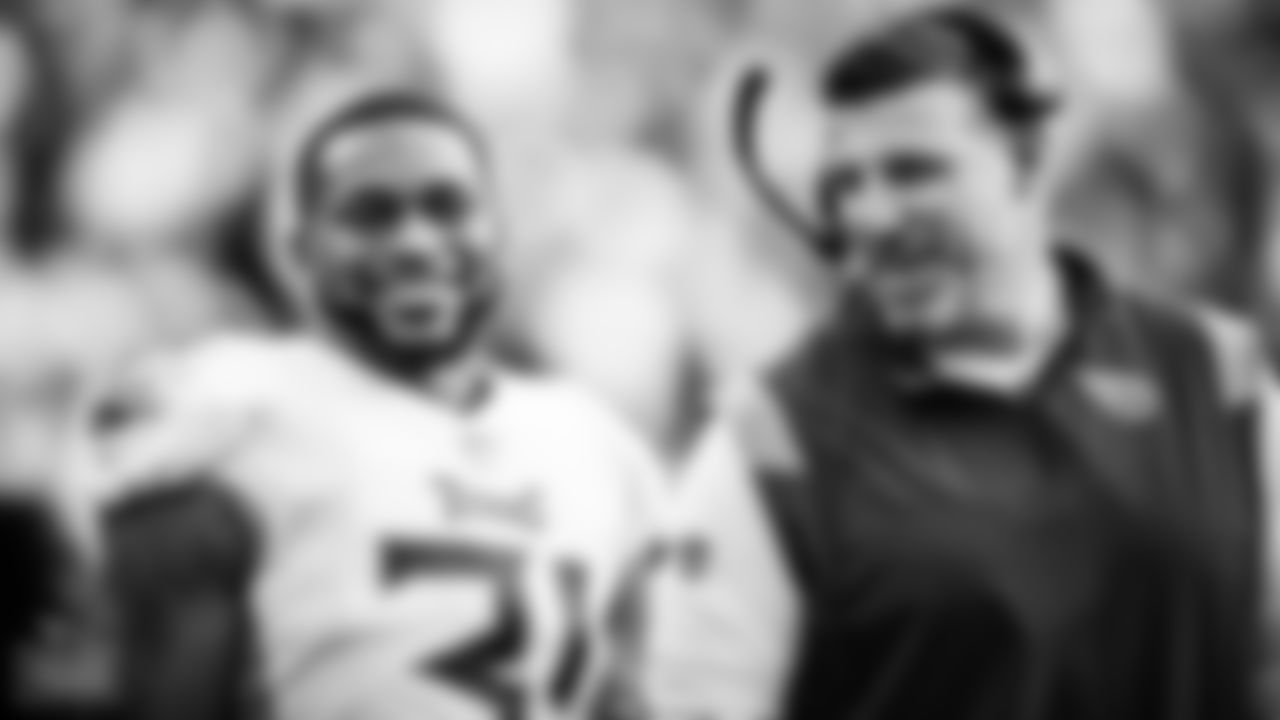 Safety Kevin Byard #31 of the Tennessee Titans and Head coach Mike Vrabel of the Tennessee Titans before the game between the Tennessee Titans and the Los Angeles Chargers at SoFi Stadium on December 18, 2022 in Los Angeles, CA. Photo By Emily Starkey/Tennessee Titans