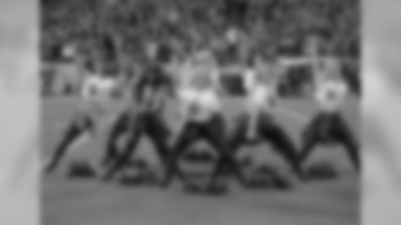 The Tennessee Titans cheerleaders perform during the first half of an NFL football game against the Jacksonville Jaguars, Thursday, Dec. 6, 2018, in Nashville, Tenn. (AP Photo/James Kenney)