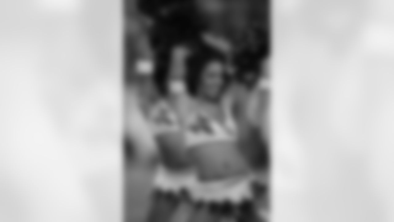 10/27/08-Cheerleader Gallery