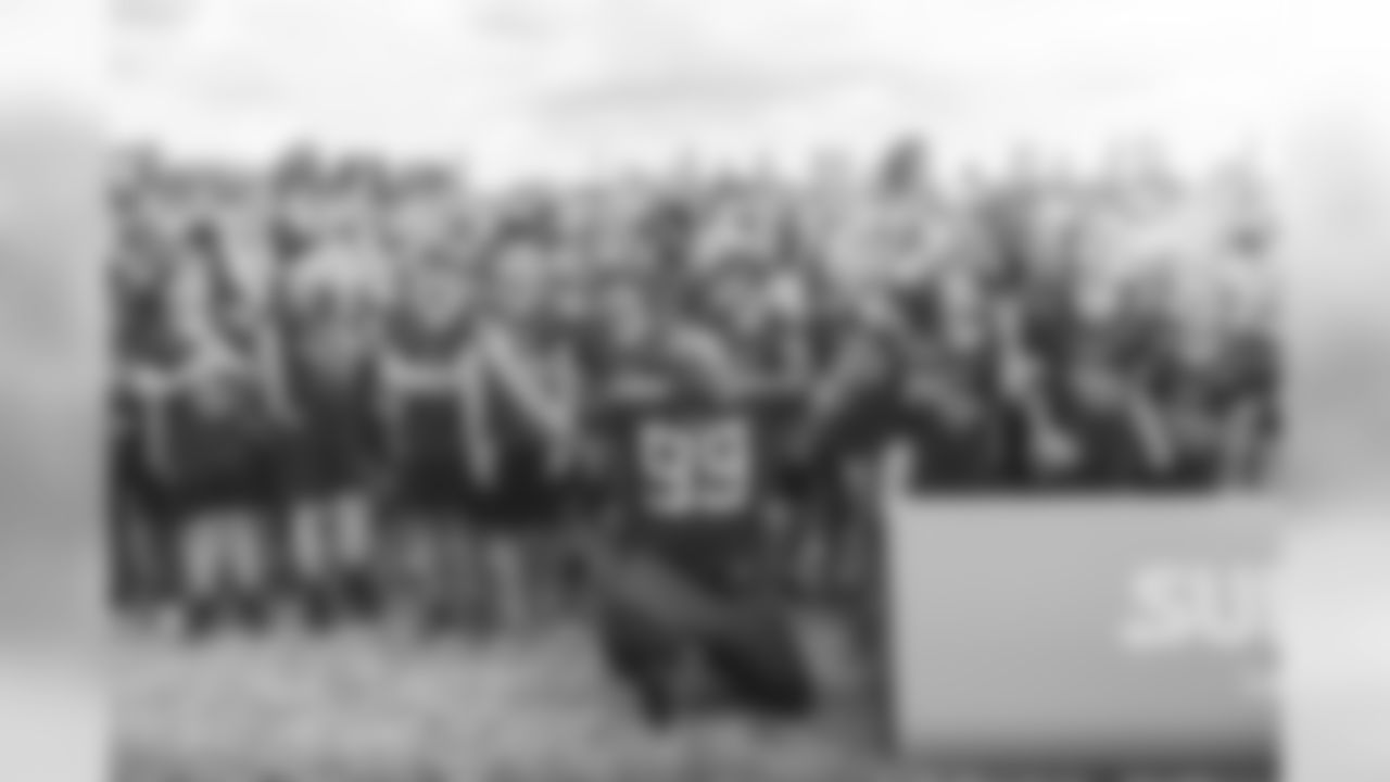 1000 children participate in a NFL Flag Summer Bowl with NFL players in London.
18 Jul 2018