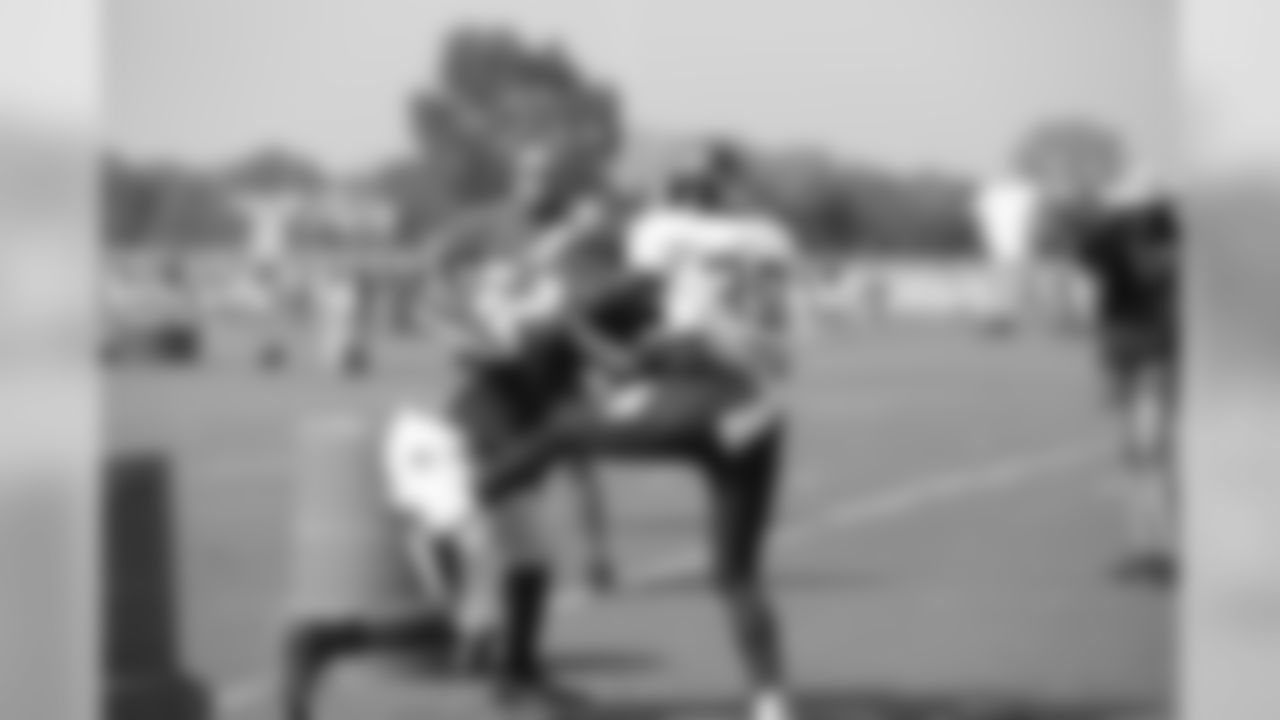 titans-bucs-practice-180815b43864