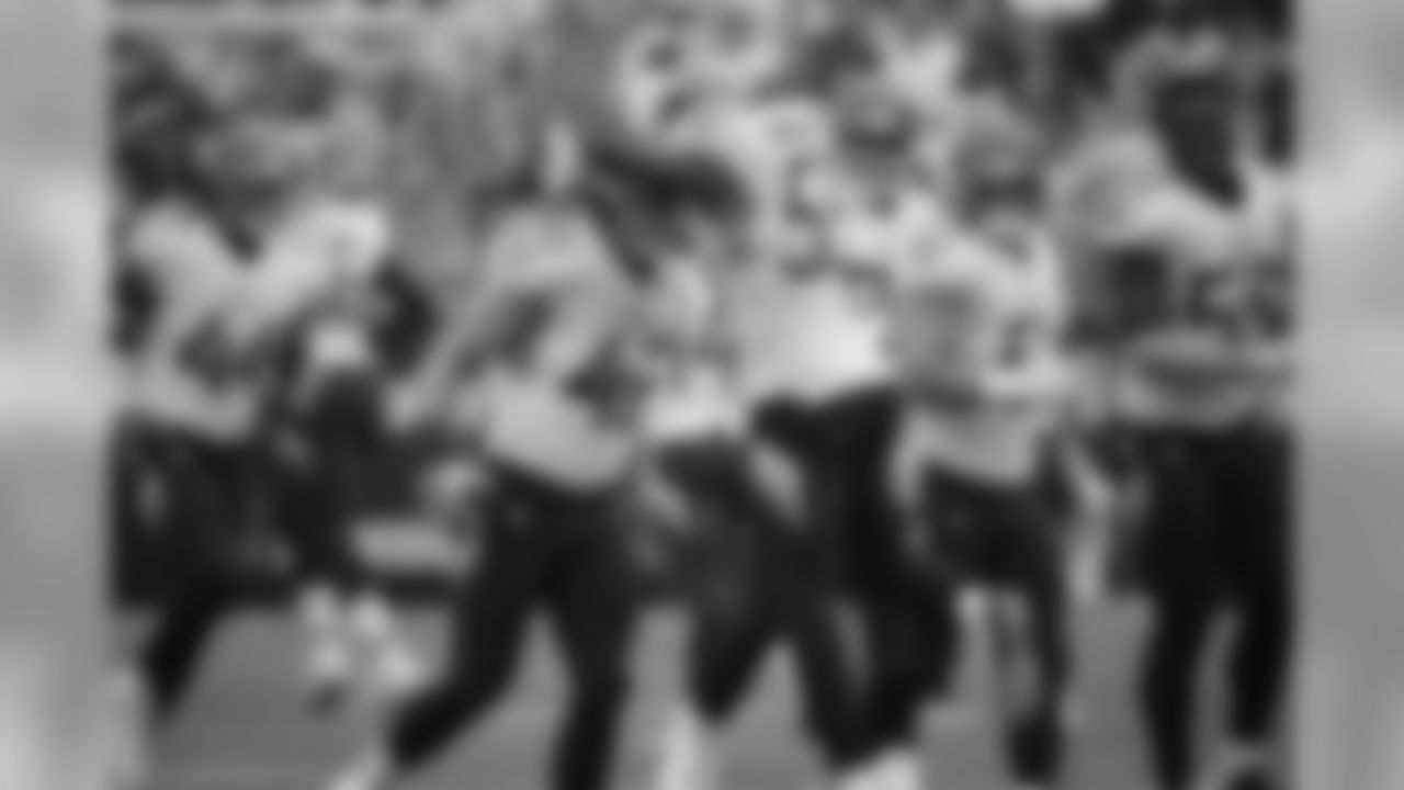 titans-steelers_2018d45221