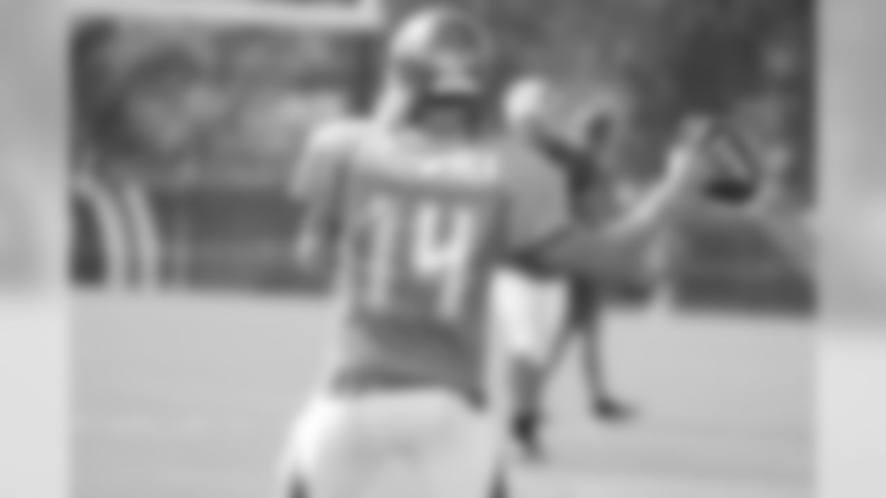titans-bucs-practice-18081543685