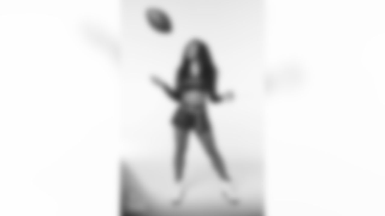 ZephanieDykes_1795