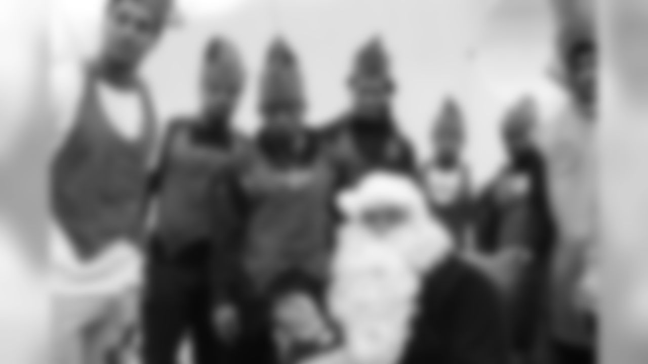 santa201865581seqn}