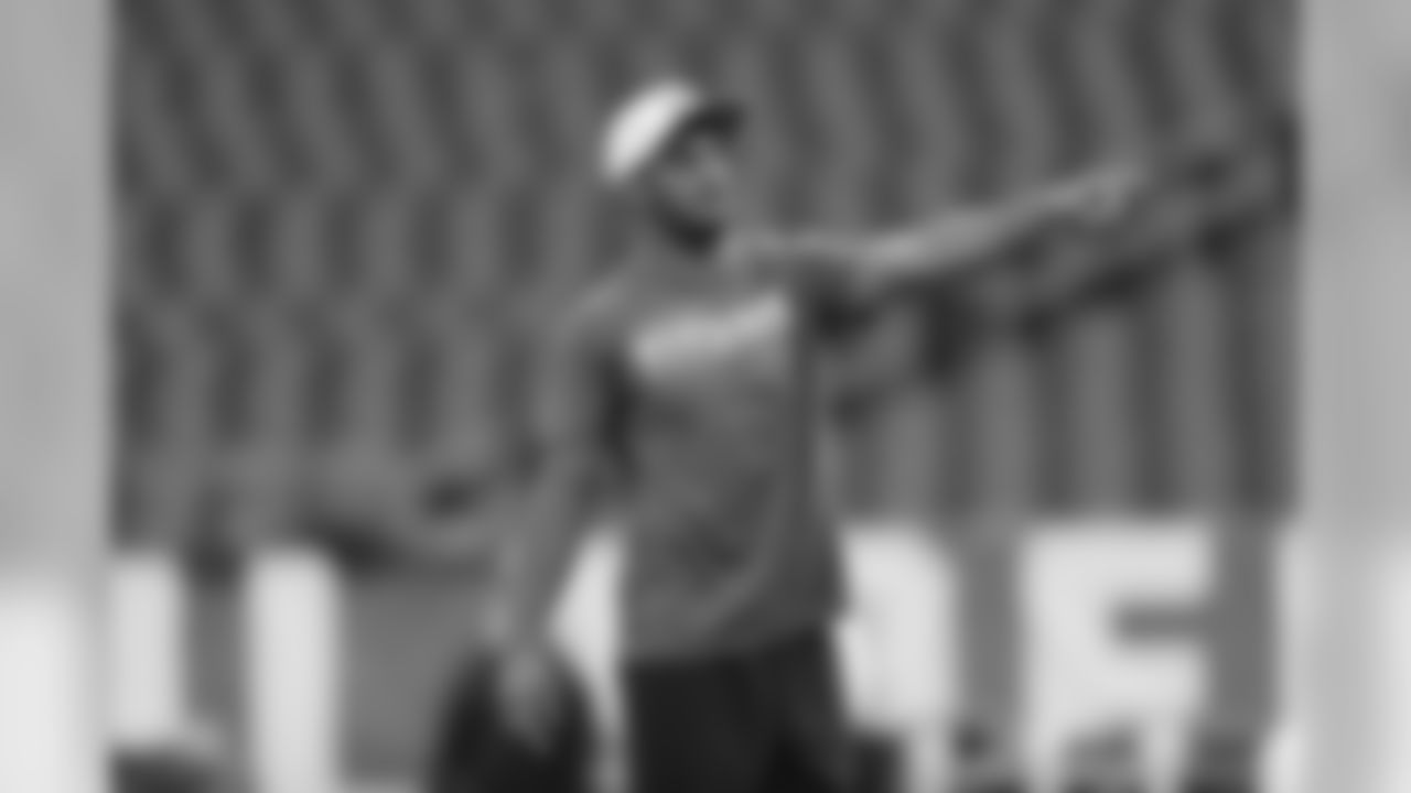 Tennessee Titans quarterback Marcus Mariota before a preseason NFL football game Thursday, Aug. 8, 2019, in Philadelphia. (AP Photo/Matt Rourke)