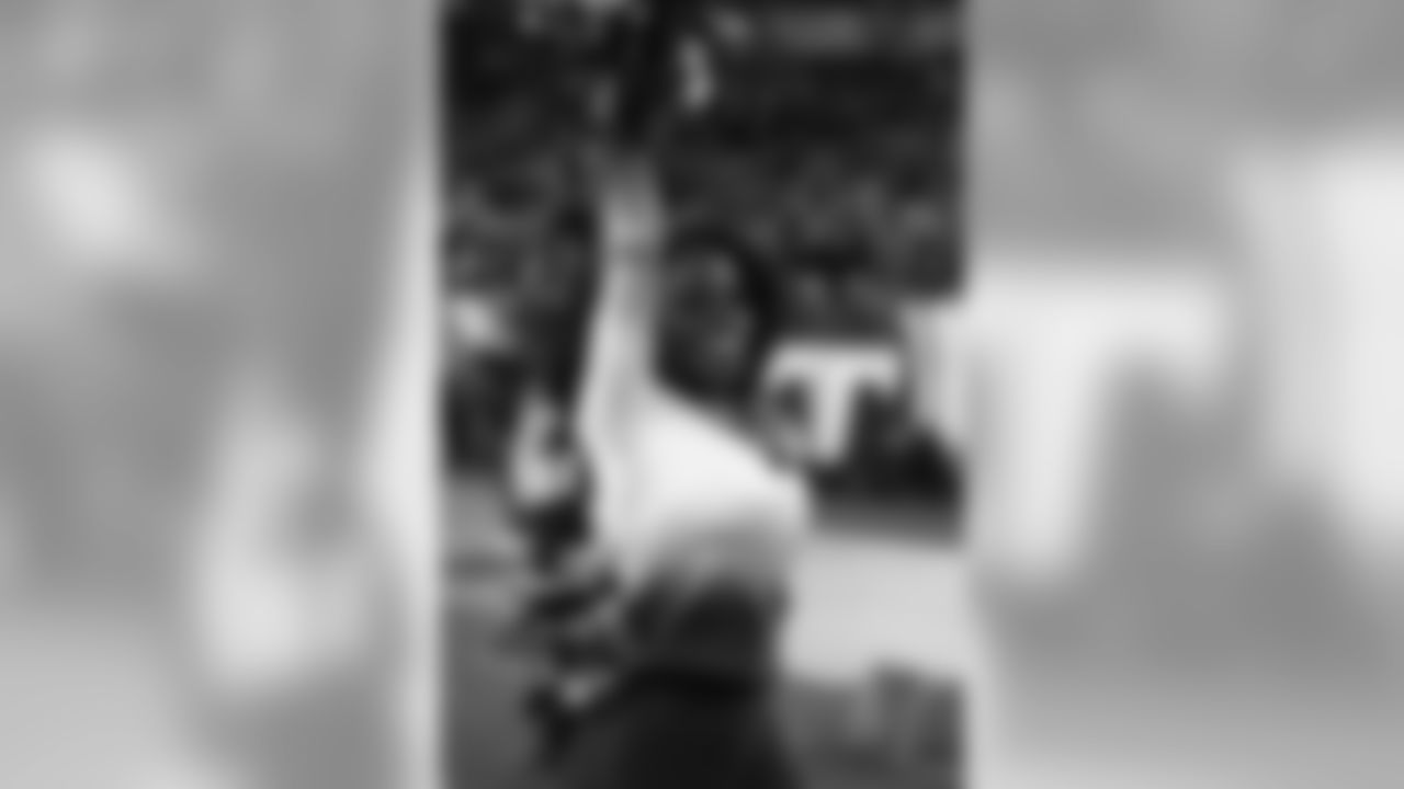 jags2018cheer163916seqn}