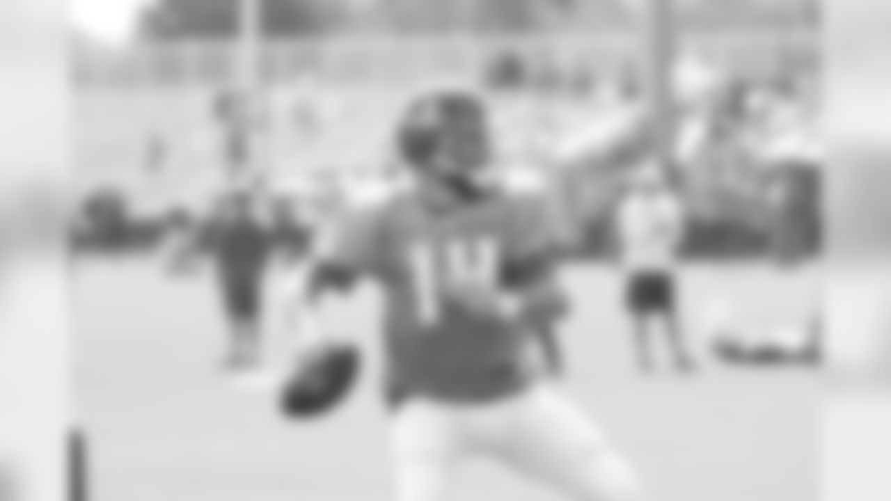 titans-bucs-practice-18081543704