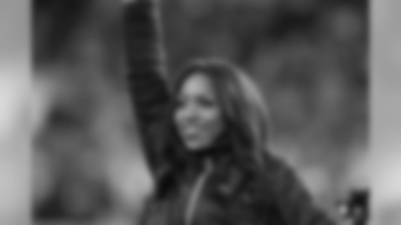 jags2018cheer263940seqn}