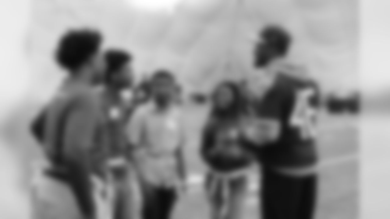 xmas2018kids64125seqn}