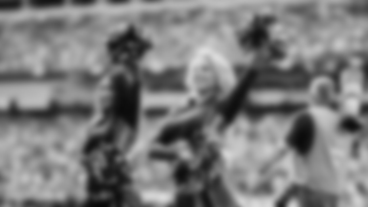 Tennessee Titans Cheerleaders during the game between the Tennessee Titans and the Indianapolis Colts at Nissan Stadium on October 23, 2022 in Nashville, TN. Photo By \3045016/Tennessee Titans
