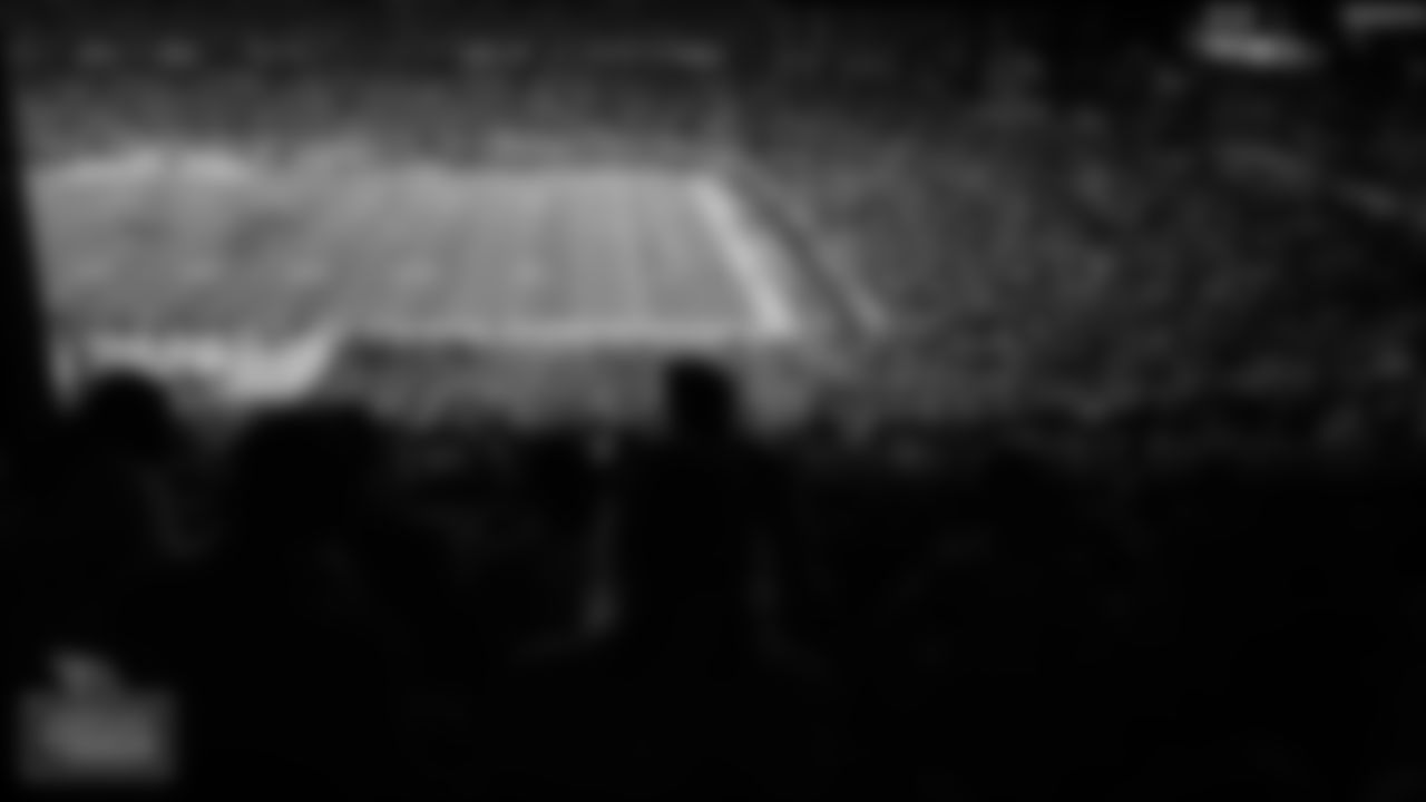 During the Monday Night Football game between the Tennessee Titans and the Buffalo Bills at Nissan Stadium on October 18, 2021 in Nashville, TN. Photo By Joe Howell/Tennessee Titans