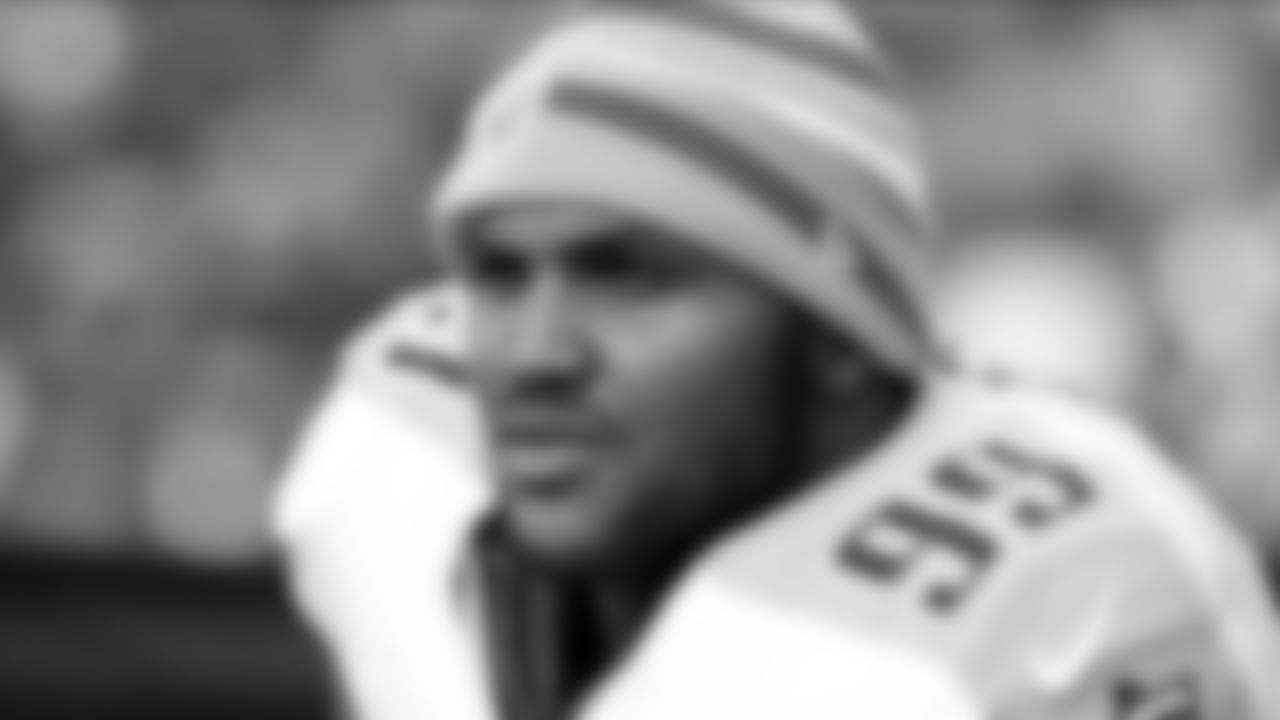 Tennessee Titans defensive tackle Jurrell Casey (99) watches the action during the first half of an NFL football game against the Buffalo Bills in Orchard Park, N.Y., Sunday, Oct. 21, 2012. (AP Photo/Bill Wippert)
