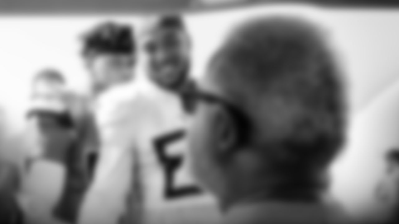 NASHVILLE, TN - OCTOBER 03, 2019 - Earl Campbell talks to Wide receiver A.J. Brown #11 of the Tennessee Titans and Tight end MyCole Pruitt #85 of the Tennessee Titans after practice at Saint Thomas Sports Park in Nashville, TN. Photo By Donald Page/Tennessee Titans