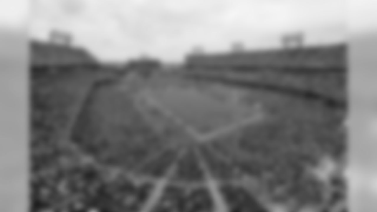The Tennessee Titans play the Houston Texans in Nissan Stadium during an NFL football game Sunday, Sept. 16, 2018, in Nashville, Tenn. (AP Photo/James Kenney)