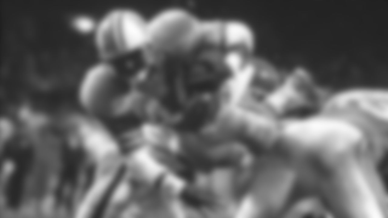 1988 | Round 1 | Pick: 22 | RB Lorenzo White - Michigan State