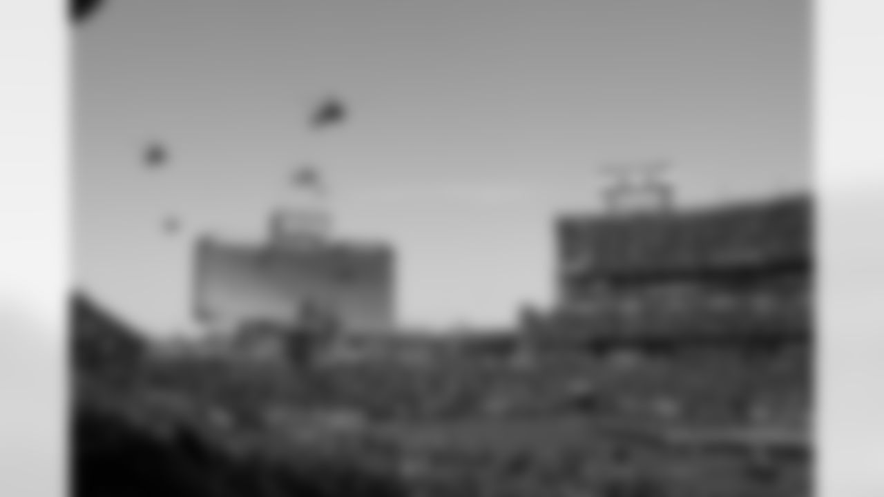 military2018titans60581