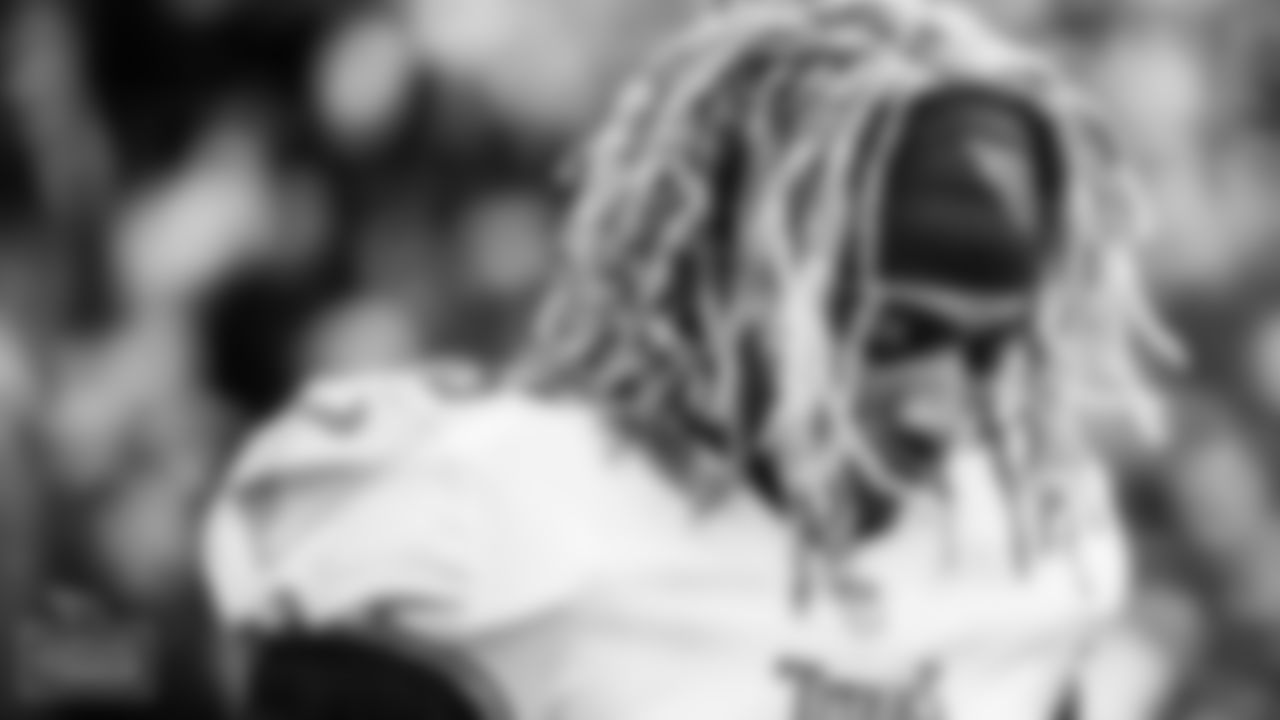 Cornerback Buster Skrine #38 of the Tennessee Titans before the game between the Tennessee Titans and the Pittsburgh Steelers at Heinz Field on DECEMBER 19, 2021 in Pittsburgh, PA. Photo By Donald Page/Tennessee Titans